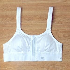 SHEFIT all white sports bra. Worn during the Miss Teen USA competition in 2020